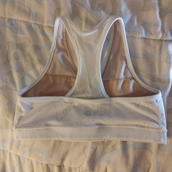 2/$25 Lululemon Deep Breath Bra - Picture 4 of 8